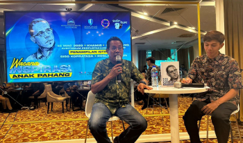 PROGRAM BICARA BUDAYAWAN PAHANG " SISO KOPRATASA : DARI BALOK KE PENTAS SENI"